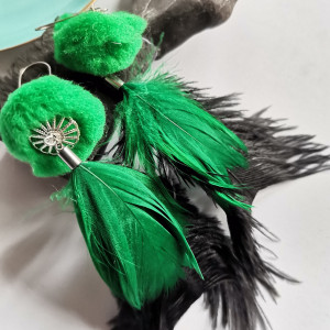 earrings  green light feathers and pompons